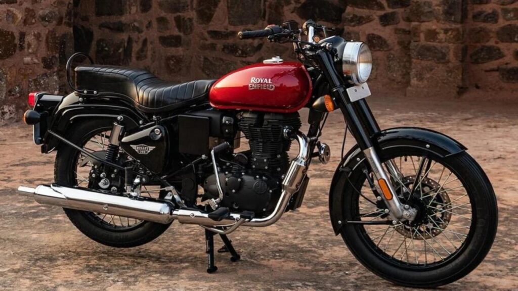 सिर्फ ₹25k सैलरी में घर लाएं Royal Enfield Bullet! जानें आसान फाइनेंस प्लान और सबसे कम डाउन पेमेंट की पूरी डिटेल।